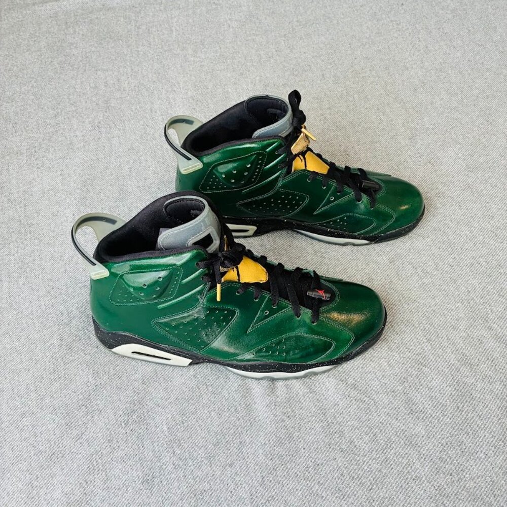 *SOLD***RARE* Air Jordan 6 Retro Champagne size 14M